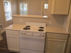 206 W Highland St in Mount Vernon, WA - Building Photo - Building Photo