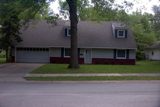 property at 5608 W 101st St