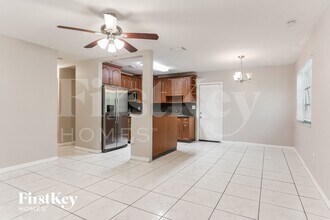 6812 SW 22nd Ct in Miramar, FL - Building Photo - Building Photo