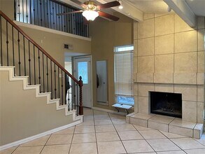 12721 Preston Rd in Dallas, TX - Building Photo - Building Photo