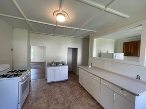 21-23-23 Lyman St in North Adams, MA - Building Photo - Building Photo