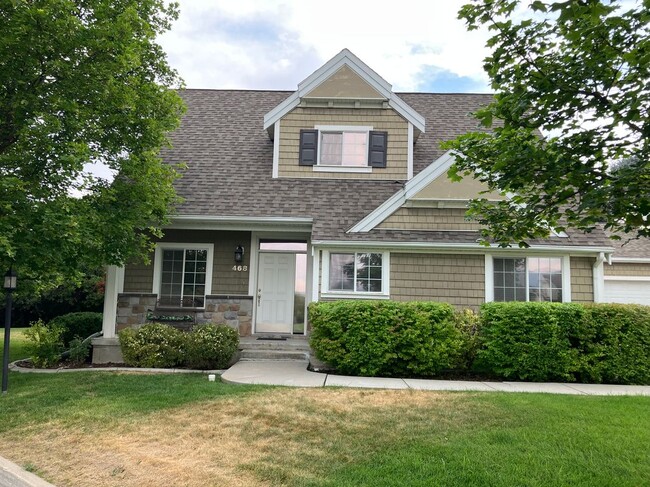 468 Cottage Ct in Providence, UT - Foto de edificio - Building Photo