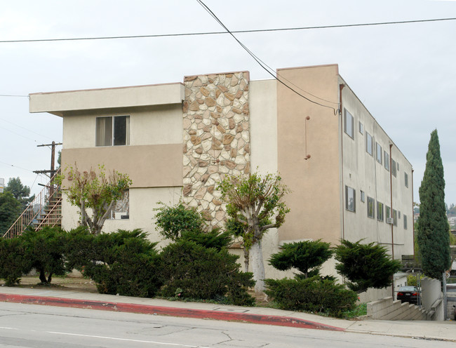 2339 Glendale Blvd in Los Angeles, CA - Foto de edificio - Building Photo