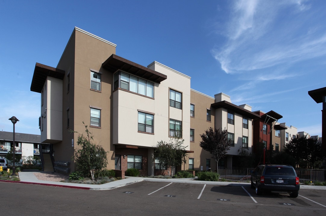 Autumn Terrace in San Marcos, CA - Foto de edificio