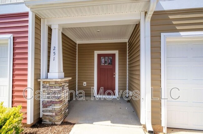 251 Keaton Ct in Spartanburg, SC - Building Photo - Building Photo