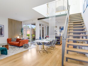 1603 Woodlawn Blvd-Unit -D in Austin, TX - Building Photo - Building Photo