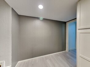 5115 Mission Ave in Dallas, TX - Building Photo - Building Photo
