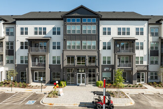 Tapestry Forest Creek in Collierville, TN - Foto de edificio - Building Photo