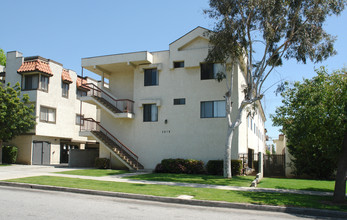 1018 Irving Ave in Glendale, CA - Building Photo - Building Photo