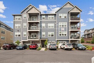 17149 SW Snowdale St in Beaverton, OR - Building Photo