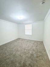 7130 Southgate Blvd in Tamarac, FL - Building Photo - Building Photo