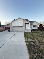 7266 Wimbledon Ct in West Jordan, UT - Building Photo