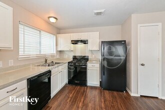 19319 Richland Springs Dr in Houston, TX - Building Photo - Building Photo
