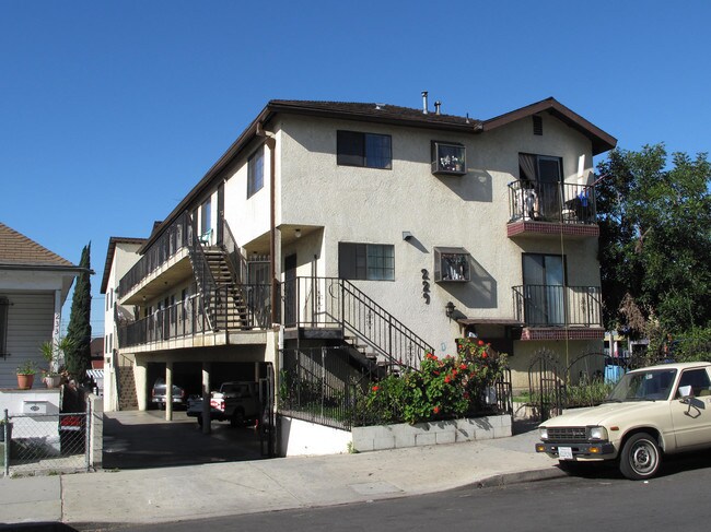 229 S Avenue 22 in Los Angeles, CA - Building Photo - Building Photo