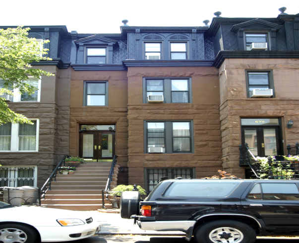 674 President St in Brooklyn, NY - Building Photo