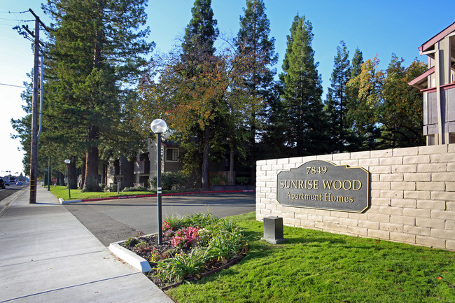 Sunrise Wood Apartments in Citrus Heights, CA - Foto de edificio - Building Photo