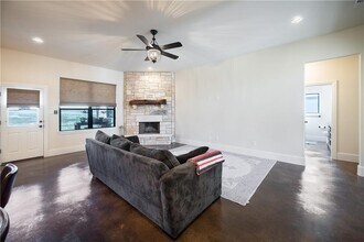 315 Bluestem Cove in Georgetown, TX - Building Photo - Building Photo