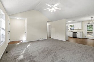 50 Charterhouse Ave in Piedmont, SC - Building Photo - Building Photo