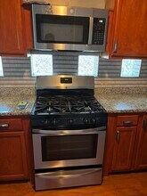 1710 Monroe St in Evanston, IL - Building Photo - Building Photo