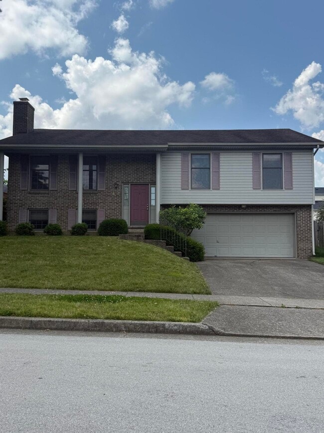 property at 464 Stone Creek Dr