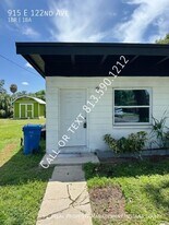 915 E 122nd Ave in Tampa, FL - Building Photo