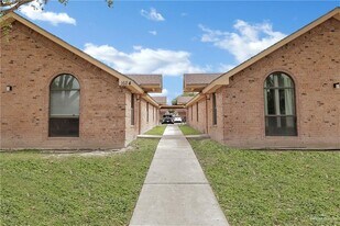 1624 Tampa St in Edinburg, TX - Building Photo