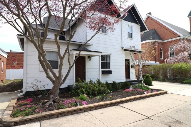 property at 120 S Court St