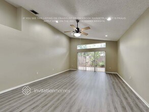 3321 SW 175th Ave in Miramar, FL - Building Photo - Building Photo