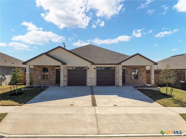 5104 Rose Gdn Lp in Killeen, TX - Building Photo - Building Photo