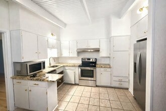 1919 Sumner Dr in Altus, OK - Building Photo - Building Photo