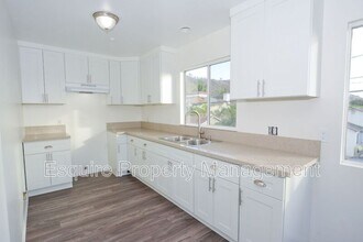 58 Comstock Dr in Ventura, CA - Building Photo - Building Photo