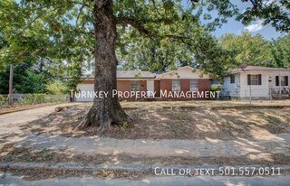 3615 W Capitol Ave in Little Rock, AR - Building Photo