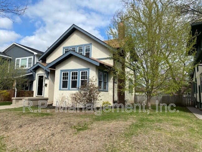 4221 Harriet Ave in Minneapolis, MN - Building Photo - Building Photo