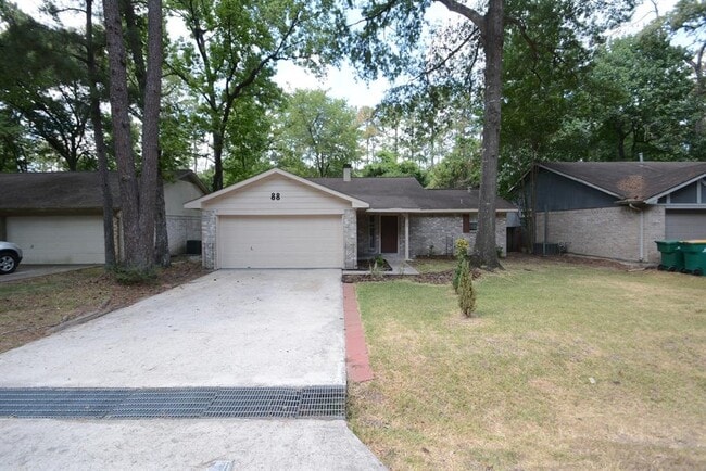88 N Woodstock Cir Dr in Spring, TX - Building Photo - Building Photo