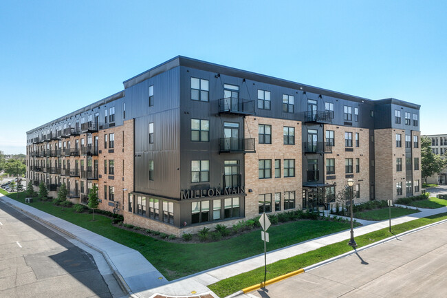 Mill on Main in Austin, MN - Foto de edificio - Building Photo