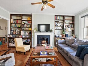 3405 Greenway in Baltimore, MD - Building Photo - Building Photo