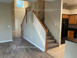 2711 Queen Alberta Dr in Valrico, FL - Building Photo - Building Photo