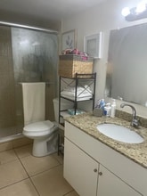 13923 SW 90th Ave in Miami, FL - Building Photo - Building Photo