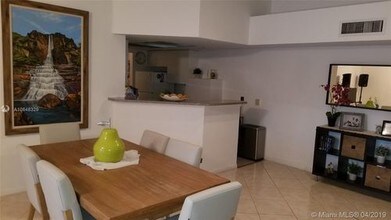 5065 Wiles Rd-Unit -30D in Coconut Creek, FL - Building Photo - Building Photo