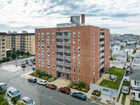 Lido Shores in Long Beach, NY - Foto de edificio - Building Photo