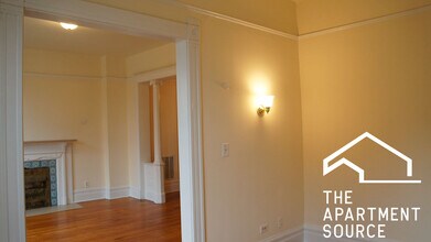 1813 N Milwaukee Ave in Chicago, IL - Building Photo - Building Photo