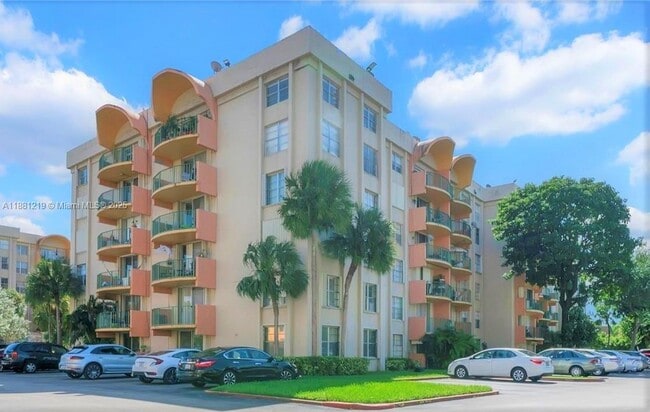 property at 9320 Fontainebleau Blvd