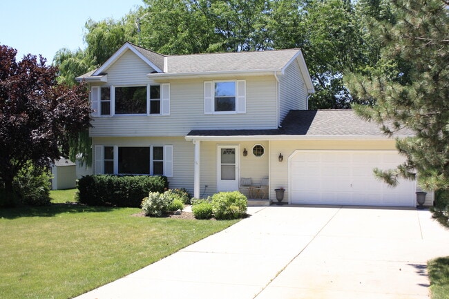 property at 4202 Lake St