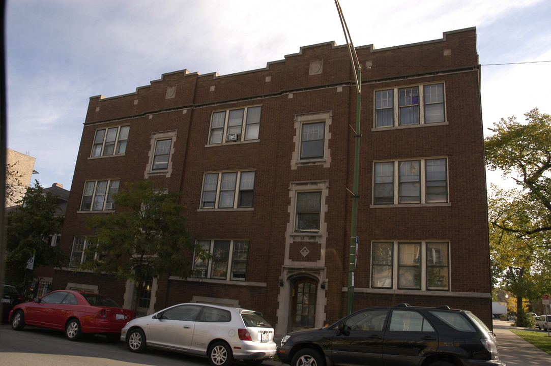 5137 N Ashland Ave in Chicago, IL - Building Photo