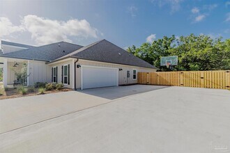 4169 Equestrian Blvd in Pace, FL - Building Photo - Building Photo