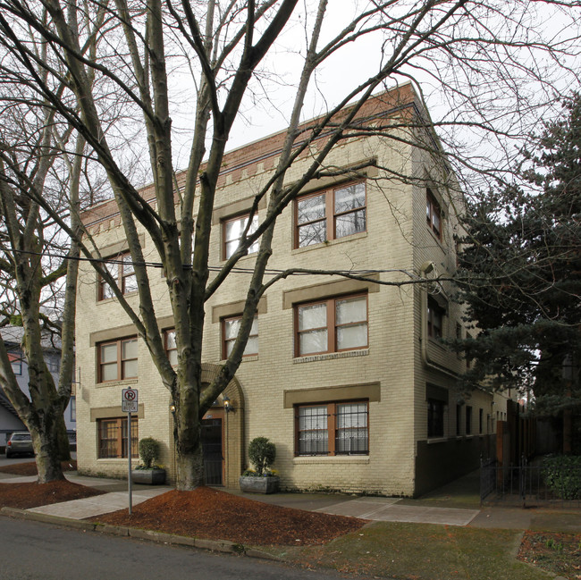 The Whitestone in Portland, OR - Building Photo - Building Photo