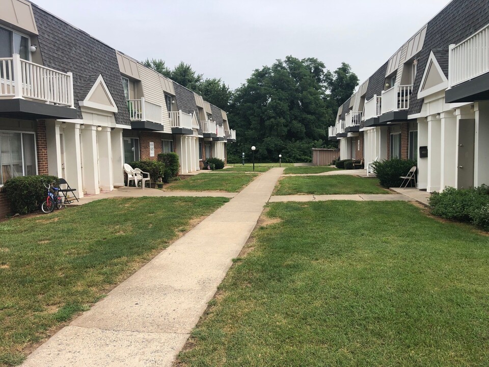 Willow Garden Apartments in Highspire, PA - Building Photo