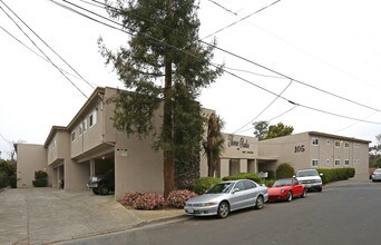 Three Oaks Of Los Gatos in Los Gatos, CA - Building Photo - Building Photo