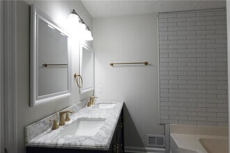 4870 Wade Valley Way in Cumming, GA - Building Photo - Building Photo