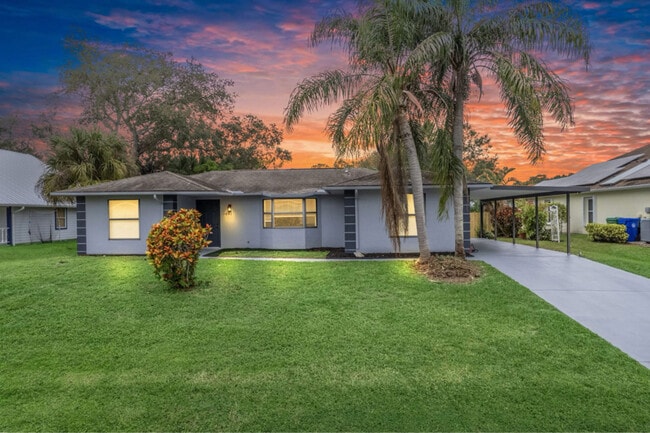 property at 1641 Seahouse St